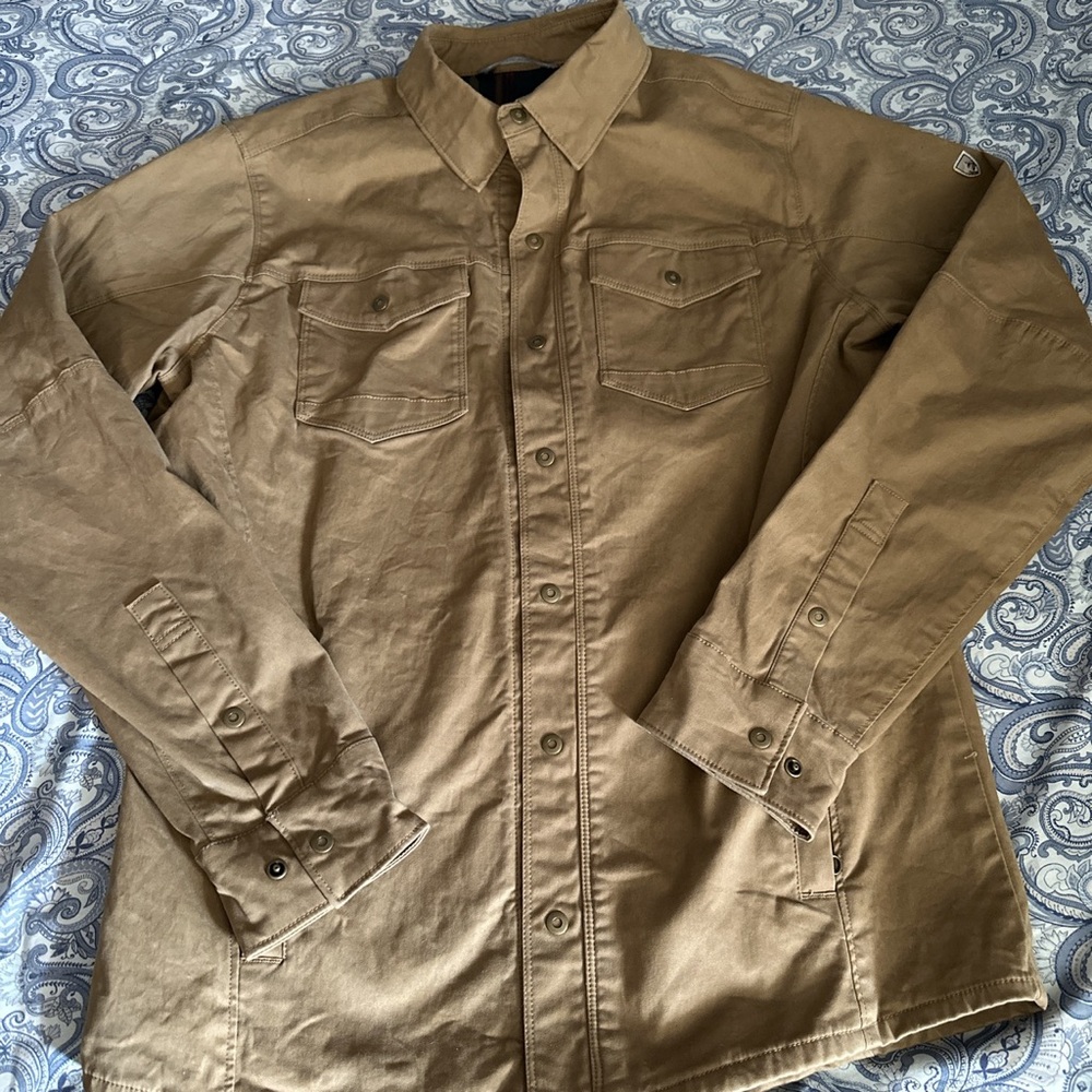 Kuhl outdoor jacket!! Size medium